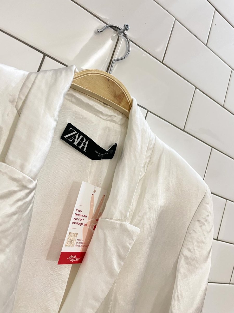 zara white satin open blazer - good market thrift store