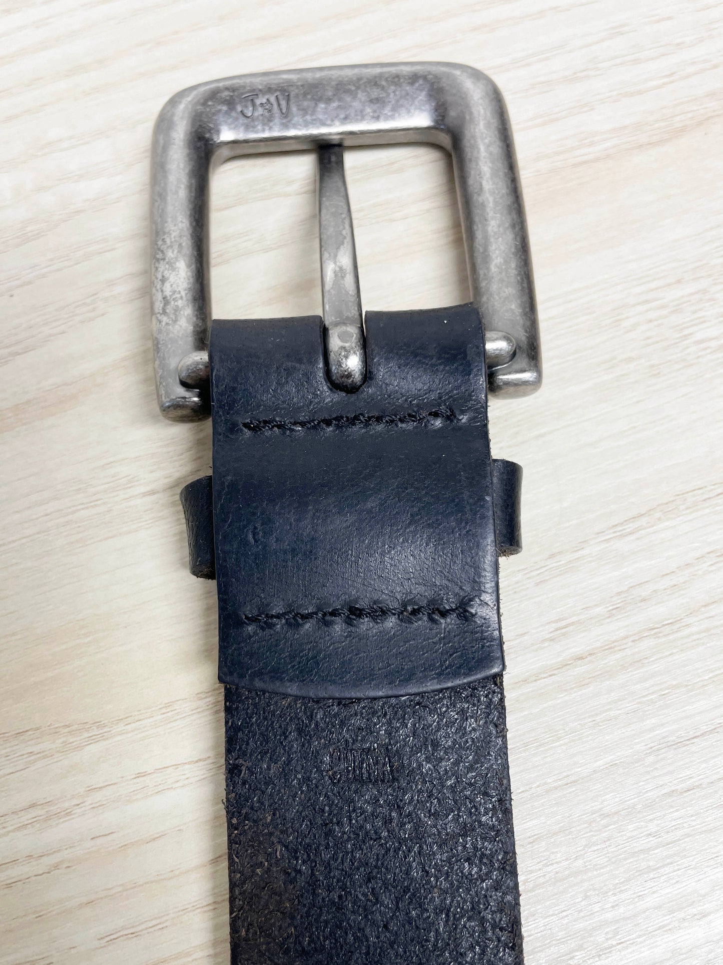 john varvatos leather minimal peace sign belt