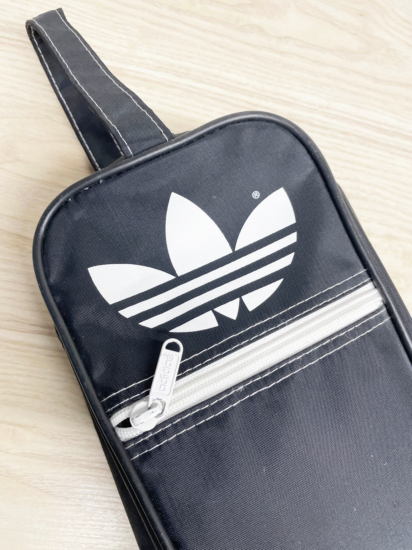 vintage 90s adidas shoe bag | toiletries bag
