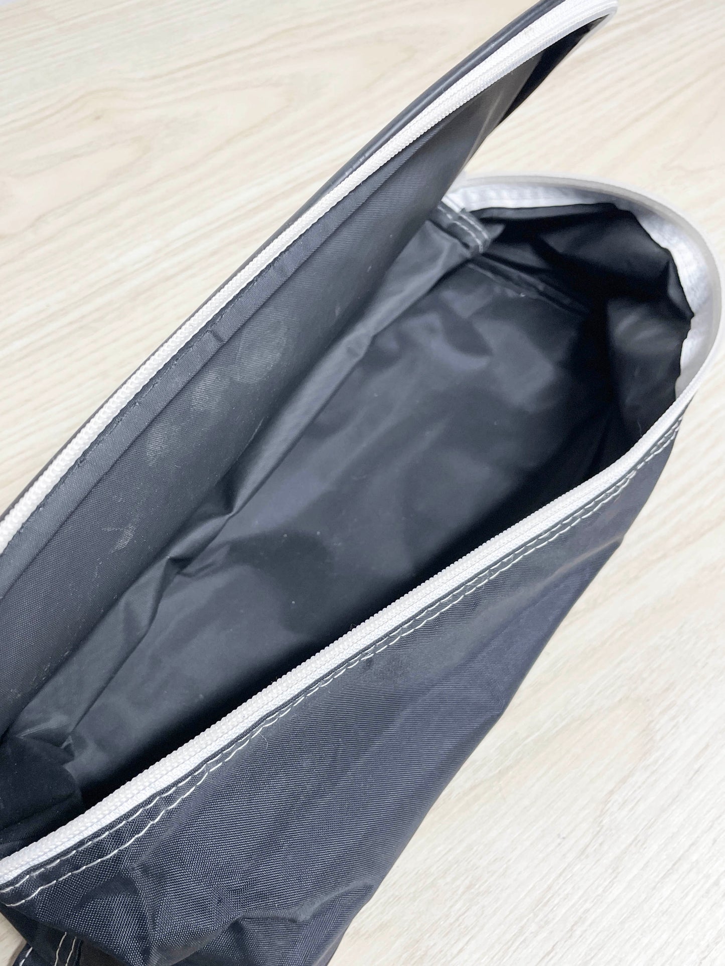 vintage 90s adidas shoe bag | toiletries bag