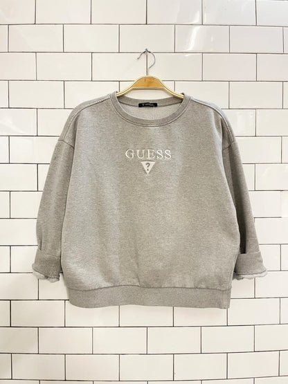 guess classic embroidered logo crew - good market thrift store