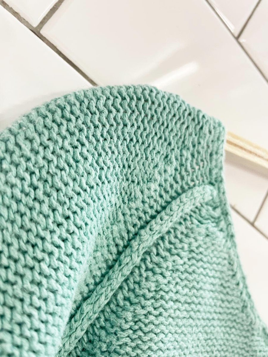 vintage 90s trivia relaxed knit sweater - good market thrift store