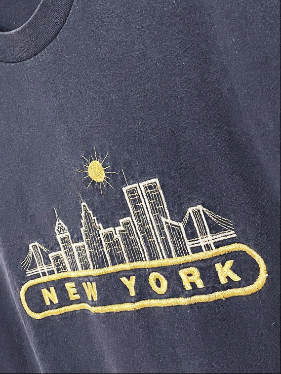 vintage 90s lee new york spellout embroidered tee