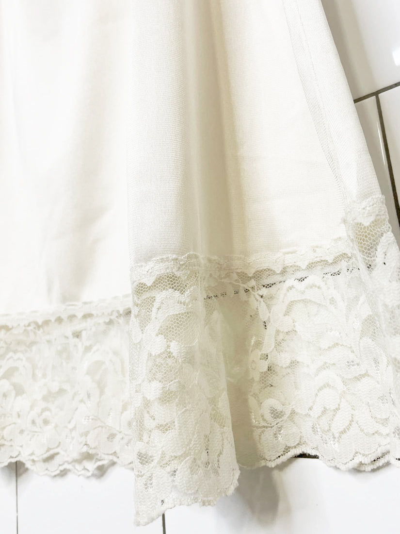 vintage vassarette sateen lace trim midi slip skirt | made in USA