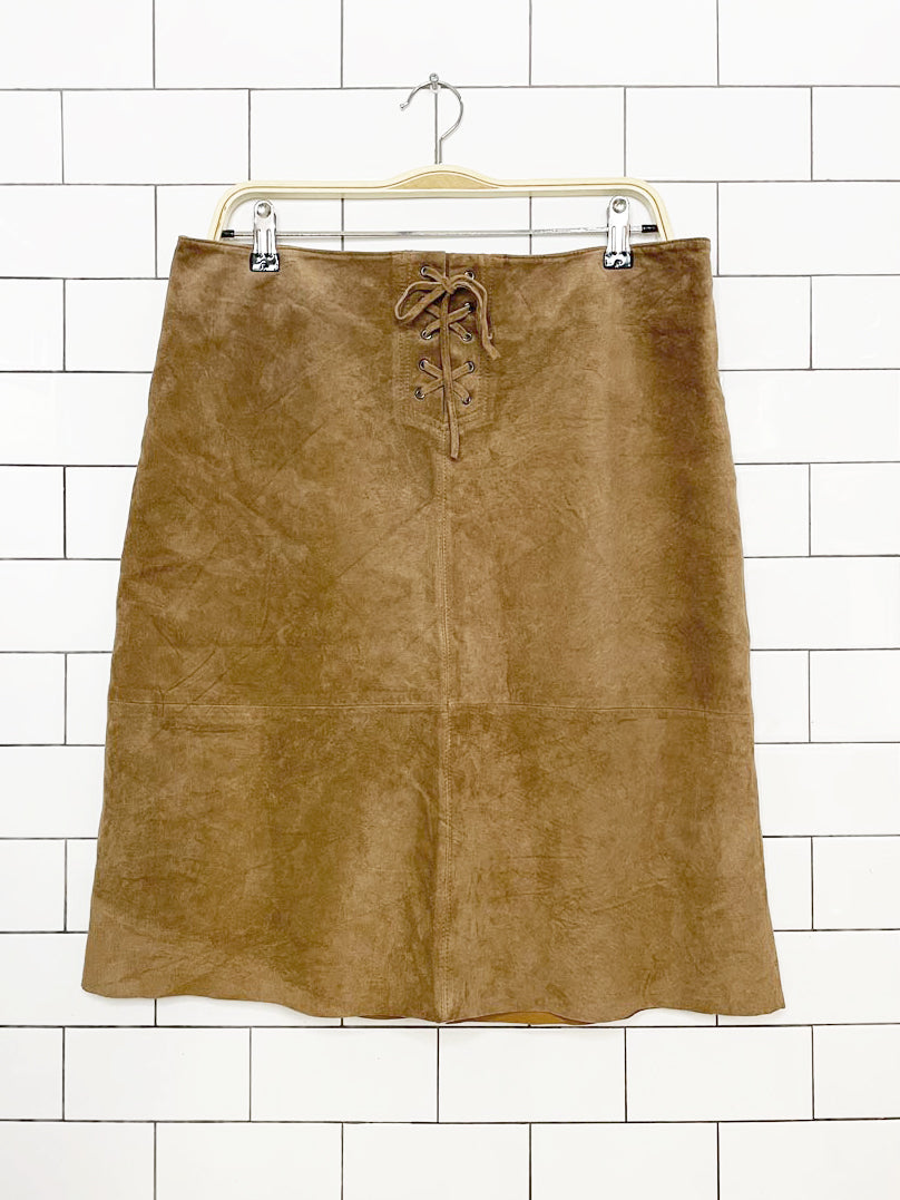 vintage 00s rw&co suede corset waist knee-length raw hem skirt