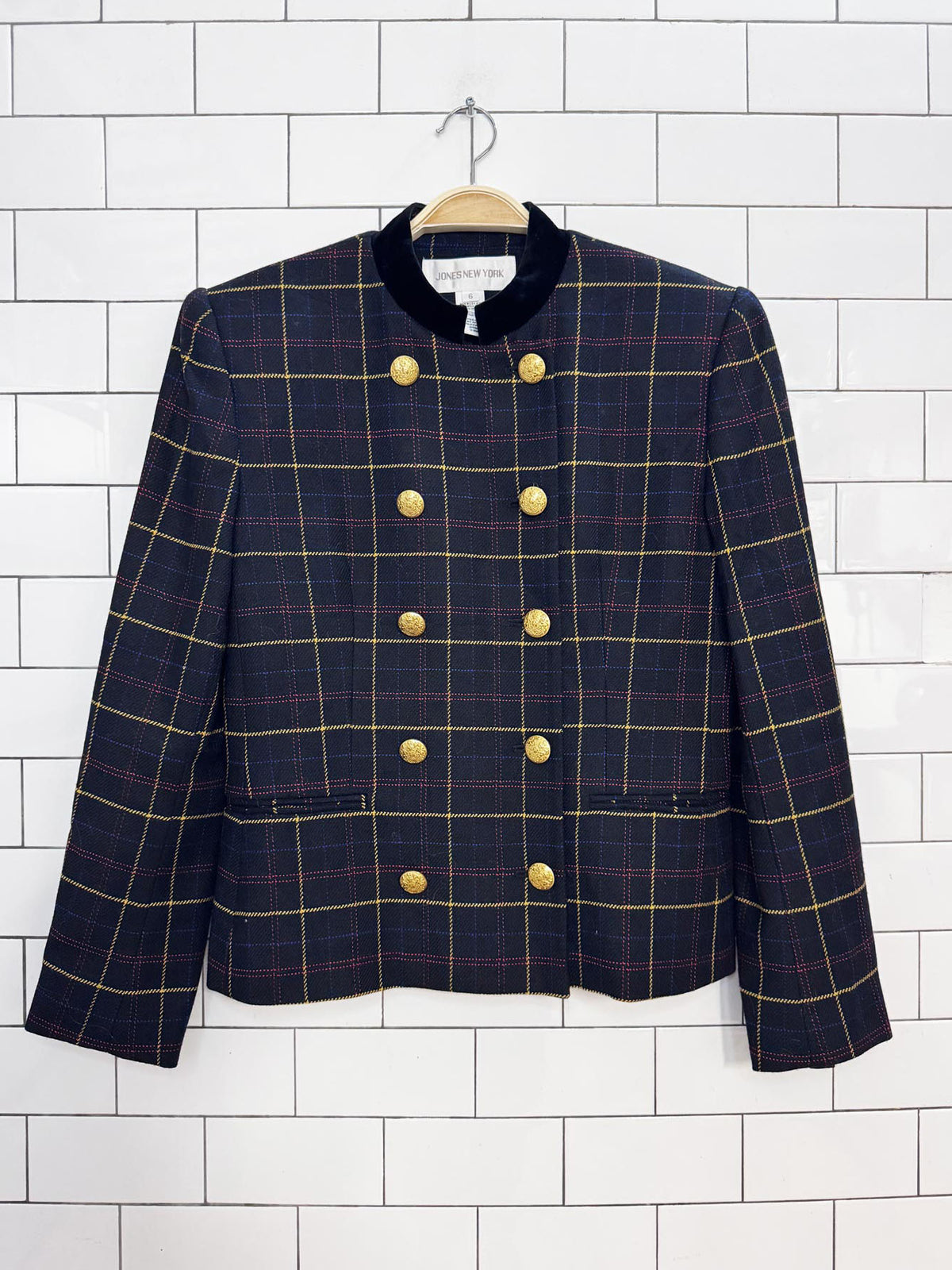 vintage jones new york 100% wool double breasted plaid jacket | velvet collar