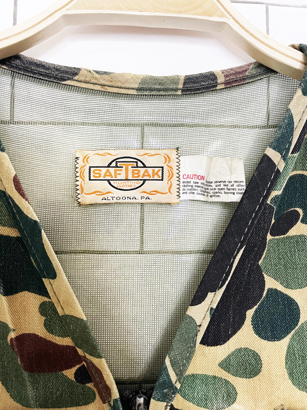 vintage 70s saftbak hunting duck camo vest | made in usa