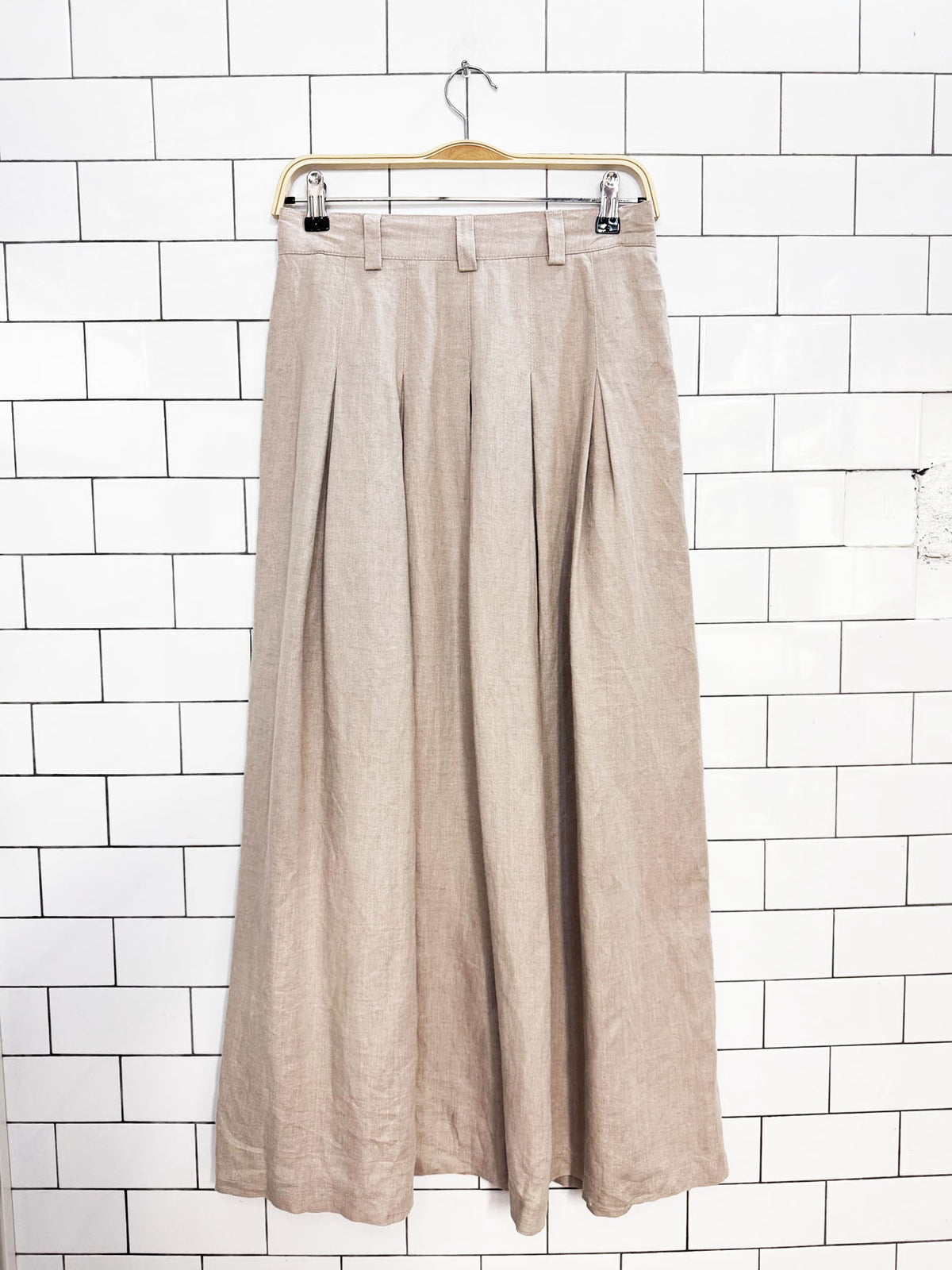 vintage collection breuninger linen-blend pleated full button maxi skirt