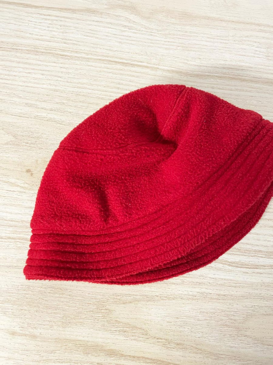 vintage 00s roots fleece bucket hat - good market thrift store