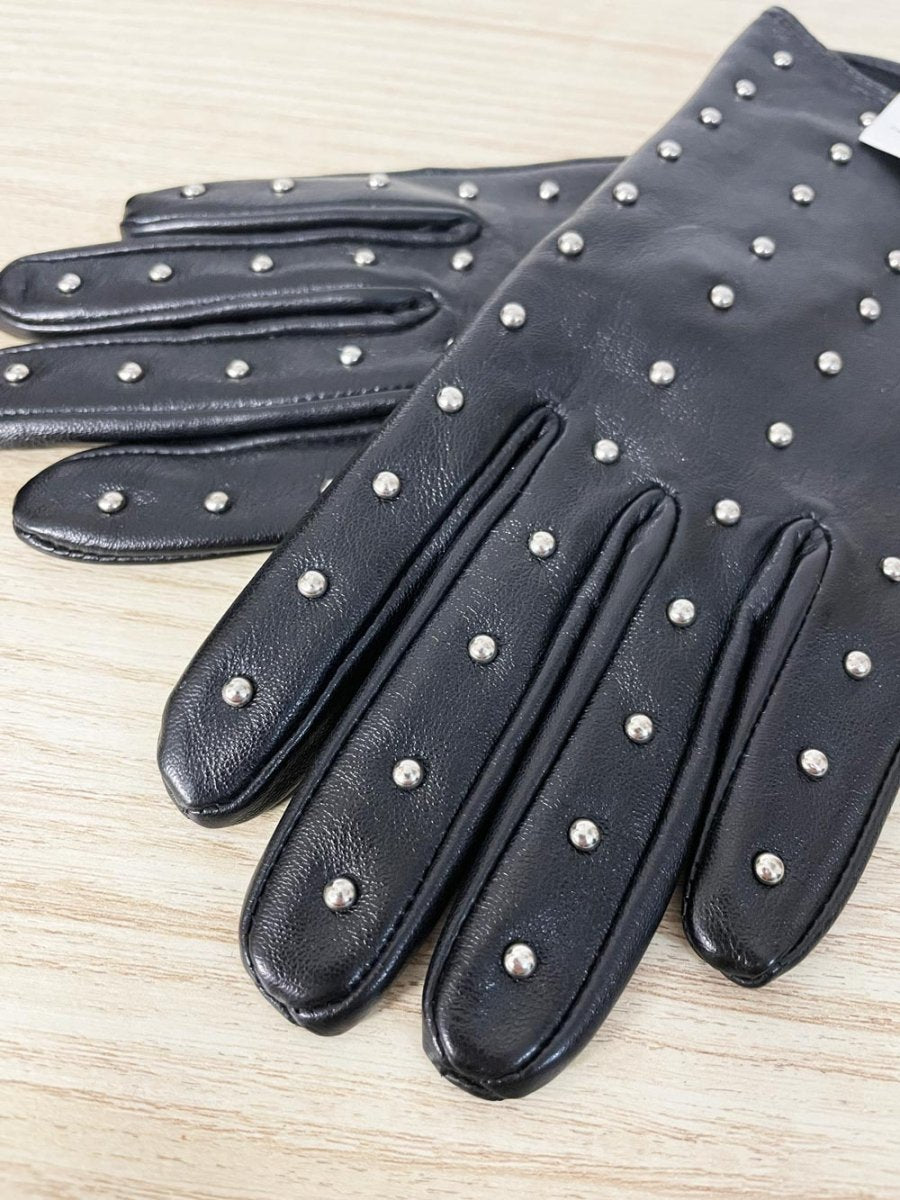 danier lambskin studded leather gloves - good market thrift store