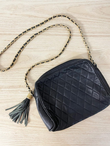 vintage quilted leather bag with chain strap - good market thrift store