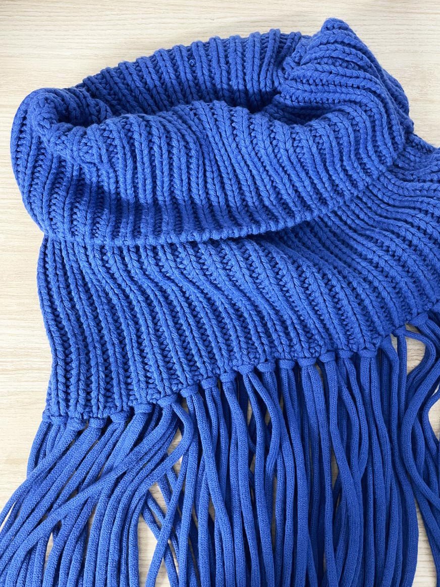 saopaulo chunky knit fringe shawl scarf - good market thrift store
