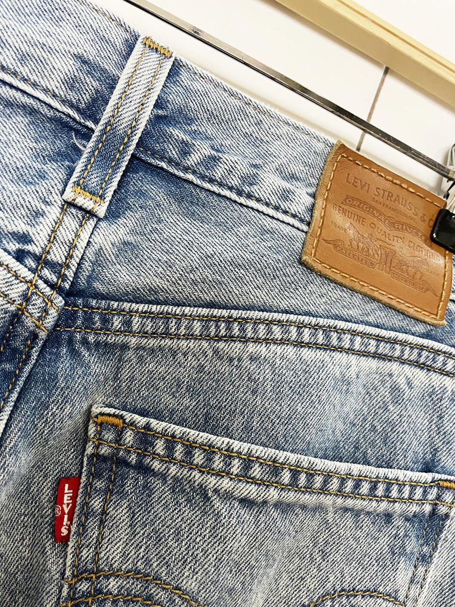 levi's straight leg dad jeans | charlie boy wash
