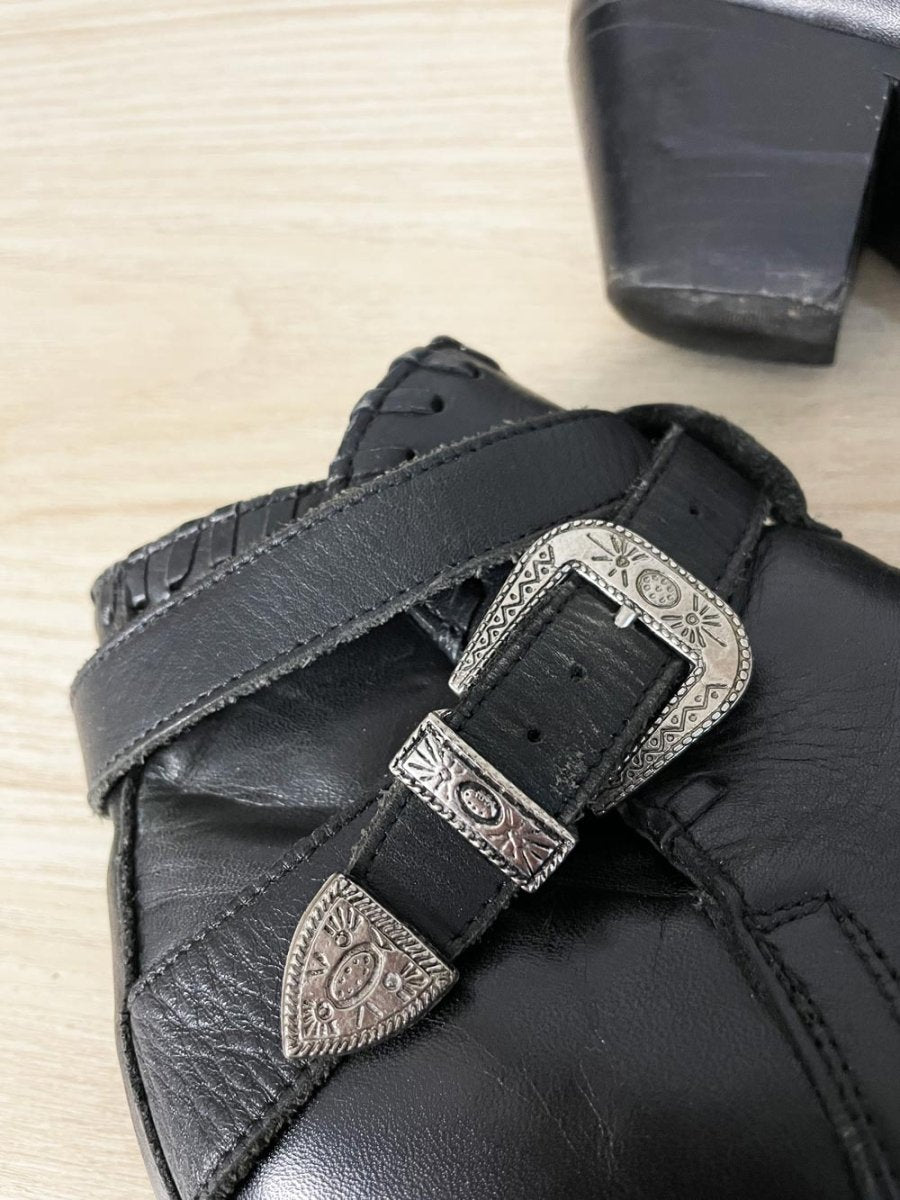 vintage 90s dingo leather western buckle heeled ankle boots - good market thrift store