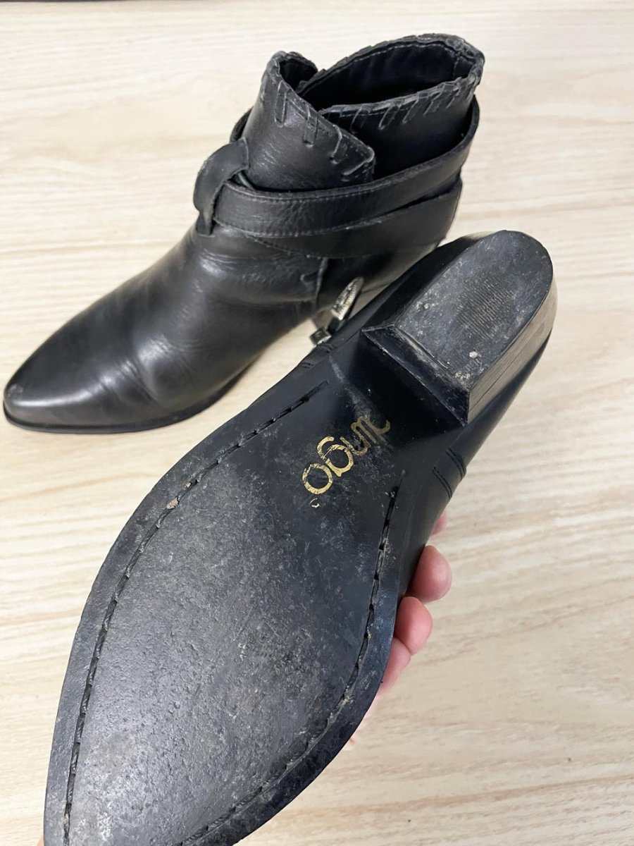 vintage 90s dingo leather western buckle heeled ankle boots - good market thrift store