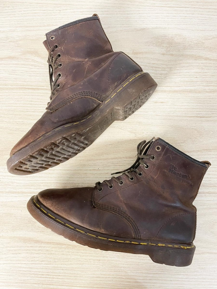 vintage late 90s doc martens 8 - eye oiled leather boots | made in England - good market thrift store
