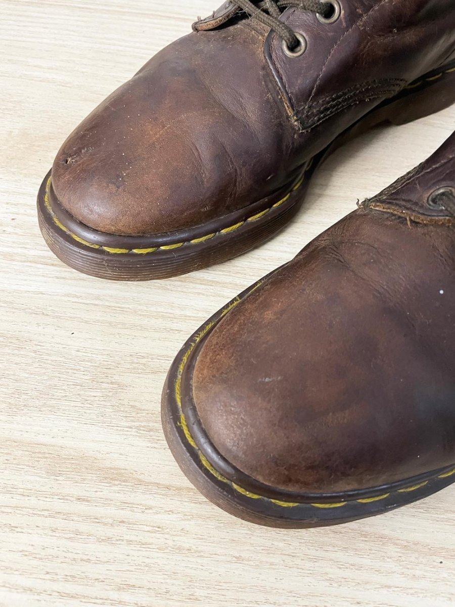 vintage late 90s doc martens 8 - eye oiled leather boots | made in England - good market thrift store