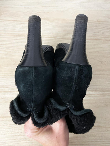 ugg dandelion sheepskin heeled suede boots - good market thrift store