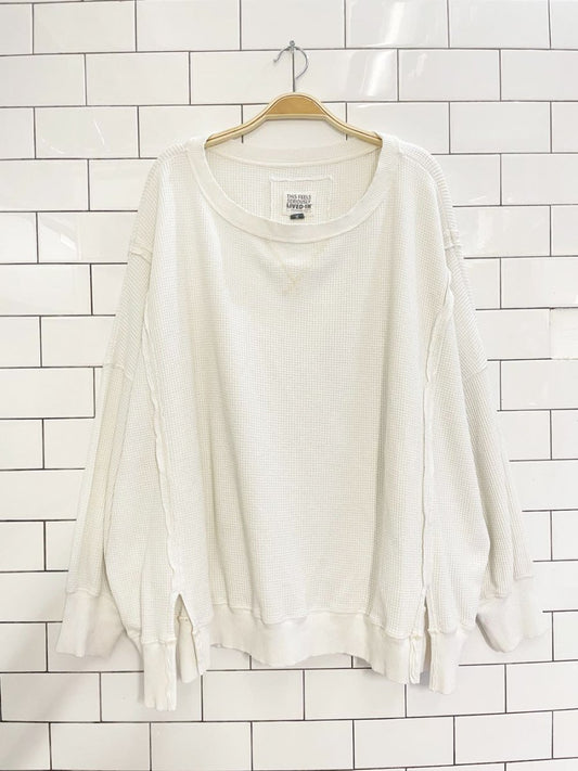 ae seriously lived in ovesized waffle sweatshirt - good market thrift store