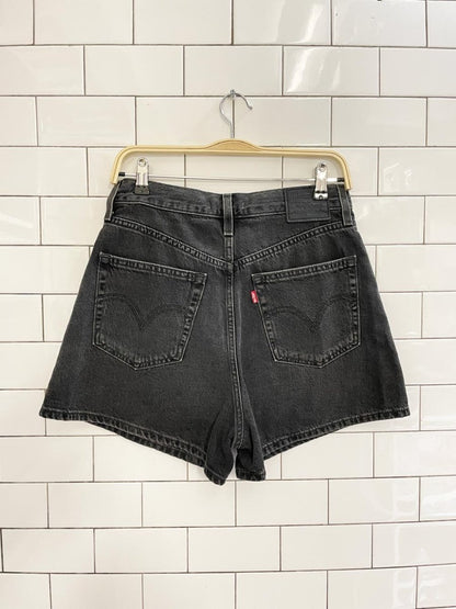 levi's high loose denim shorts - good market thrift store