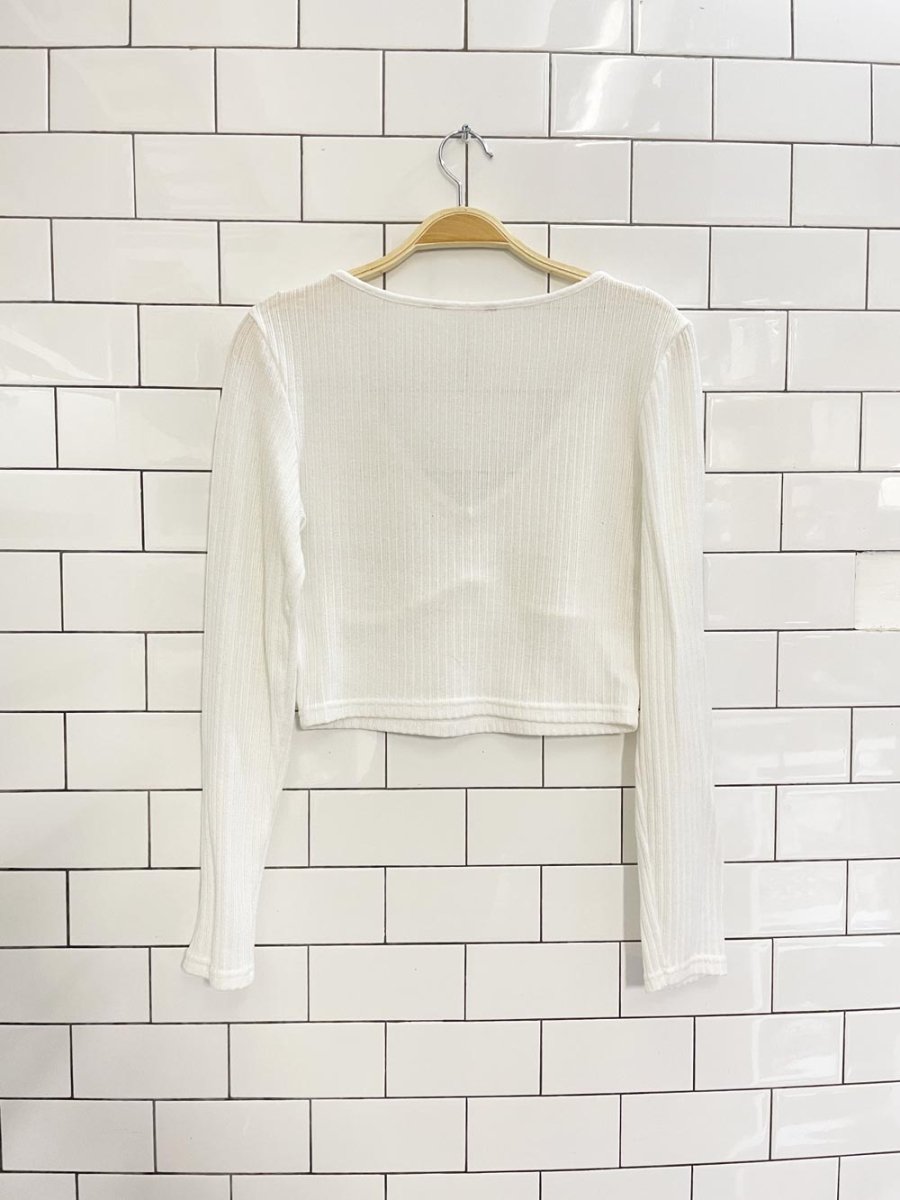 white knit contour long sleeve crop top - good market thrift store