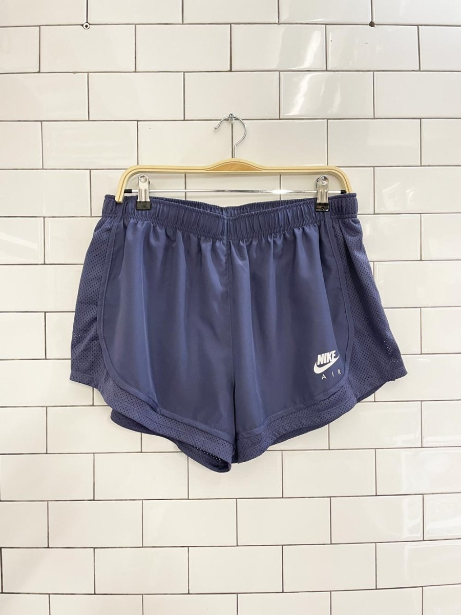 nike air tempo dri - fit running short - good market thrift store