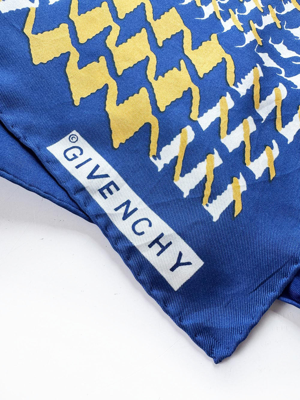 vintage givenchy 100% silk houndstooth long scarf | hand-rolled edge