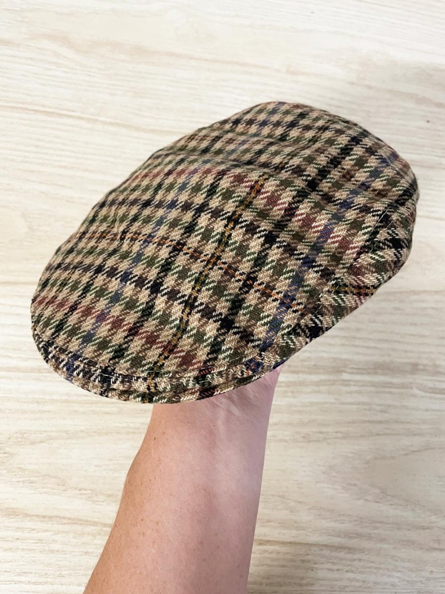 vintage haymarket 100% wool houndstooth flat cap | made in England - good market thrift store