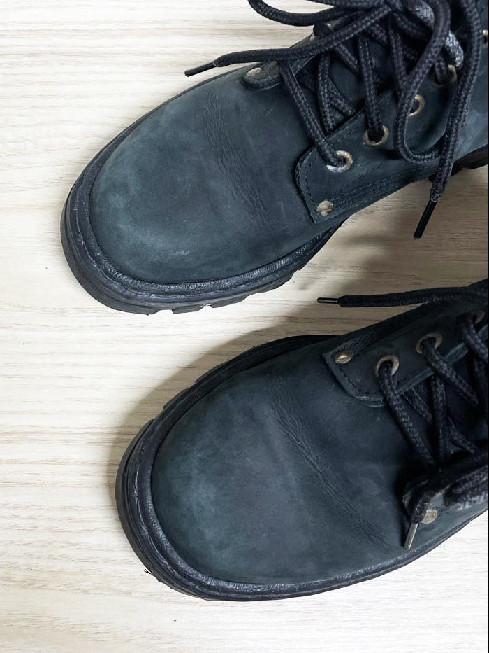 vintage roots tuff rustic leather hiking boots | made in canada