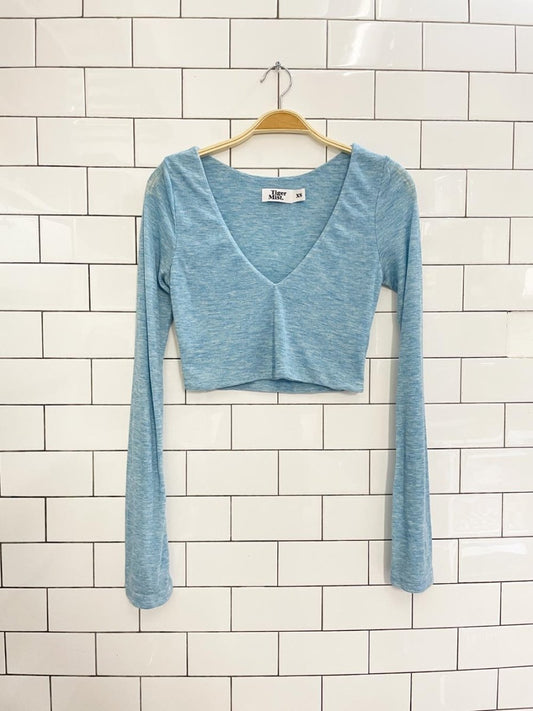 tiger mist v - neck long sleeve crop top - good market thrift store