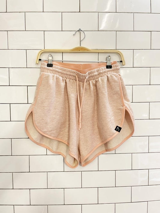 gymshark vital seamless 2 sweat short - good market thrift store