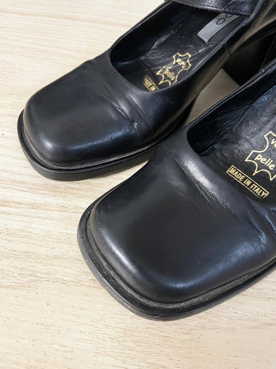 vintage 90s aldo leather square toe mary jane heels | made in Italy - good market thrift store