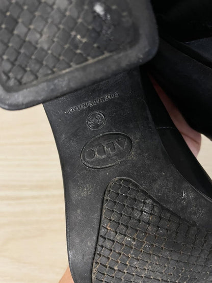 vintage 90s aldo leather square toe mary jane heels | made in Italy - good market thrift store