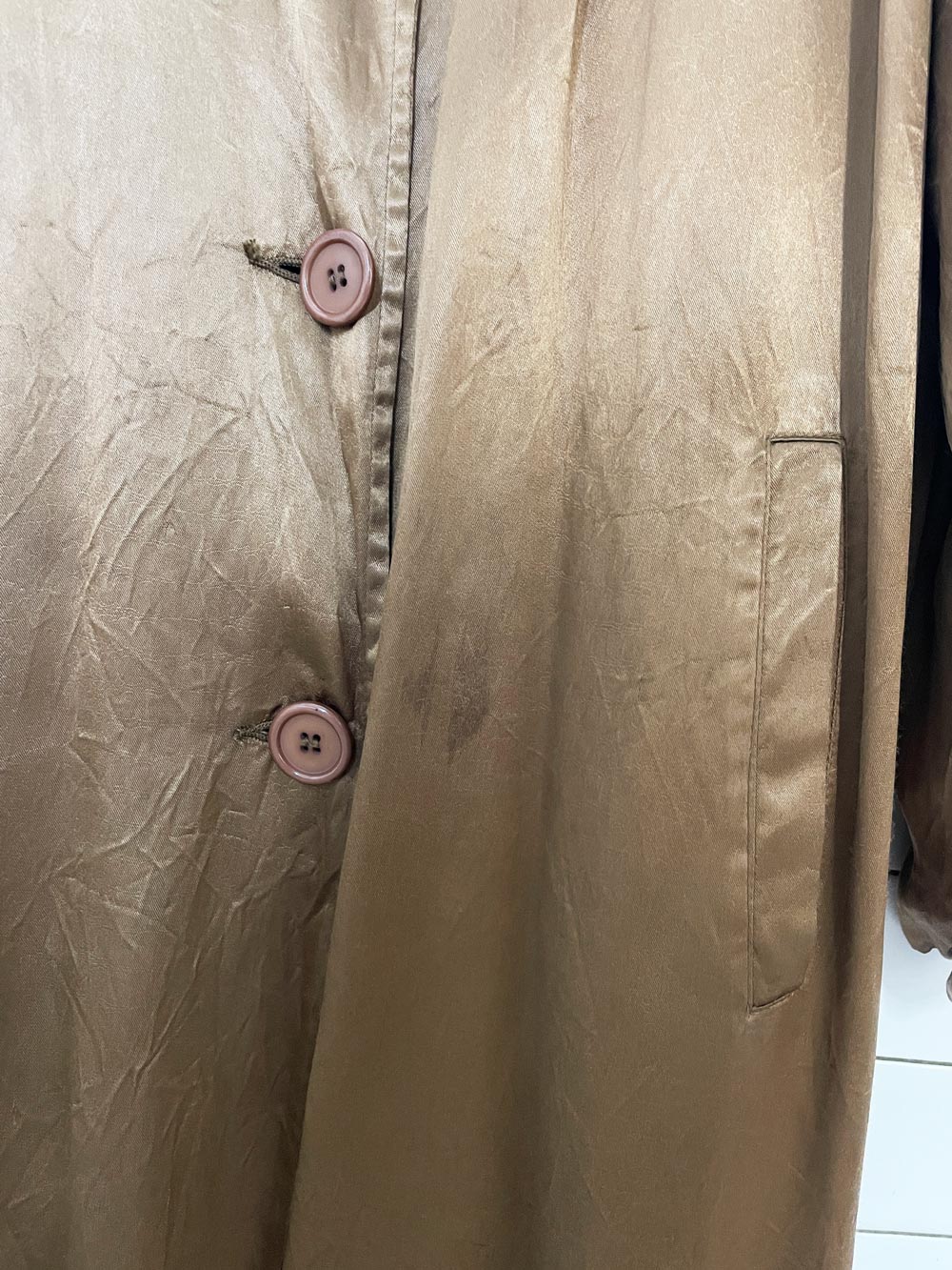 vintage mystic metallic satin pleated raglan shoulder trench coat