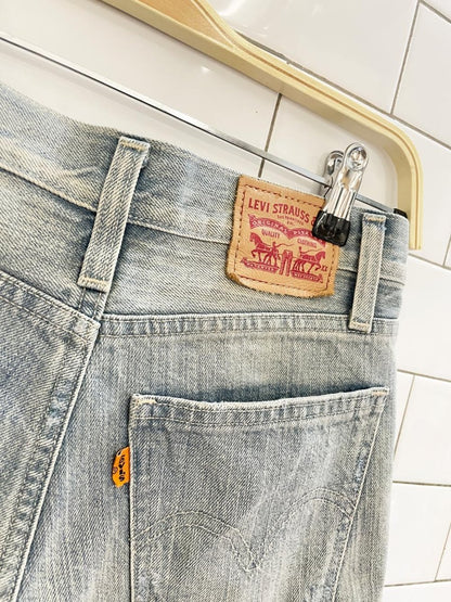 levis orange tab modern distressed cut off shorts - good market thrift store