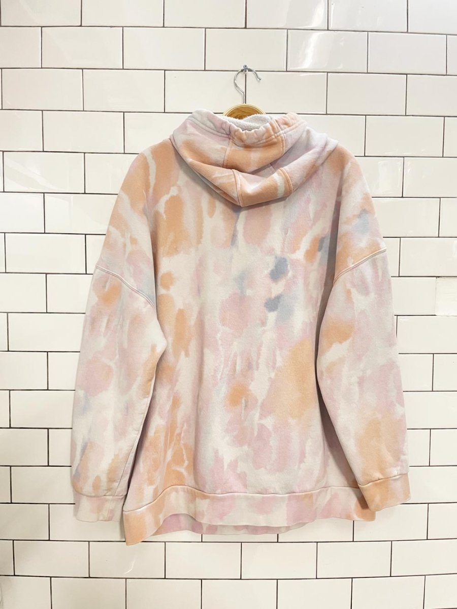 lazypants oversized tie dye hoodie - good market thrift store