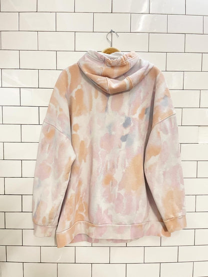 lazypants oversized tie dye hoodie - good market thrift store
