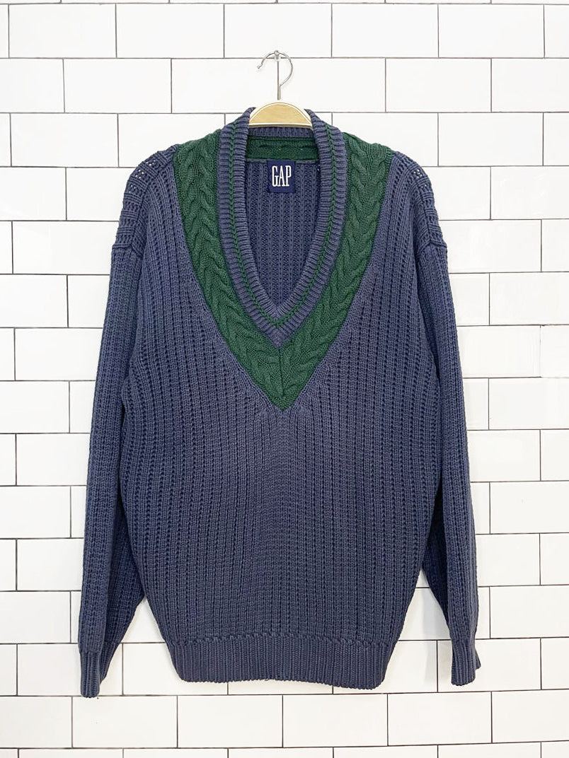 vintage 90s gap heavyweight knit v-neck cricket sweater