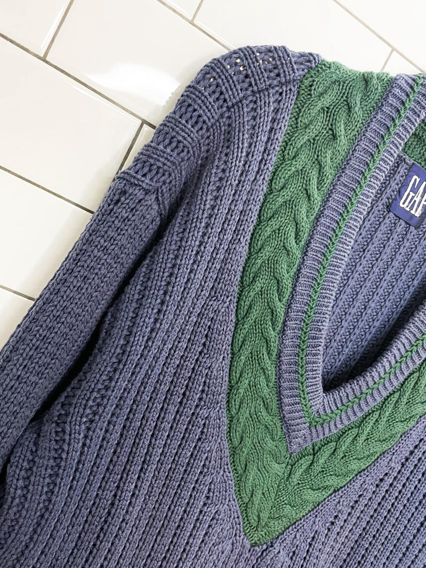 vintage 90s gap heavyweight knit v-neck cricket sweater