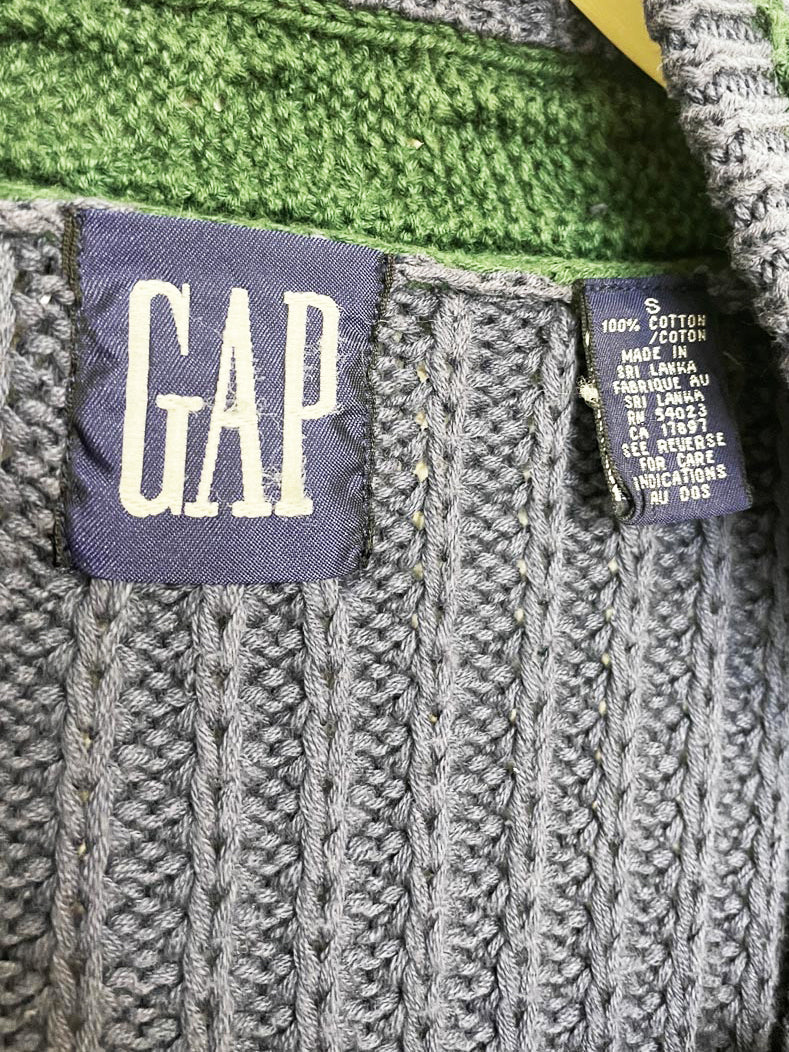 vintage 90s gap heavyweight knit v-neck cricket sweater