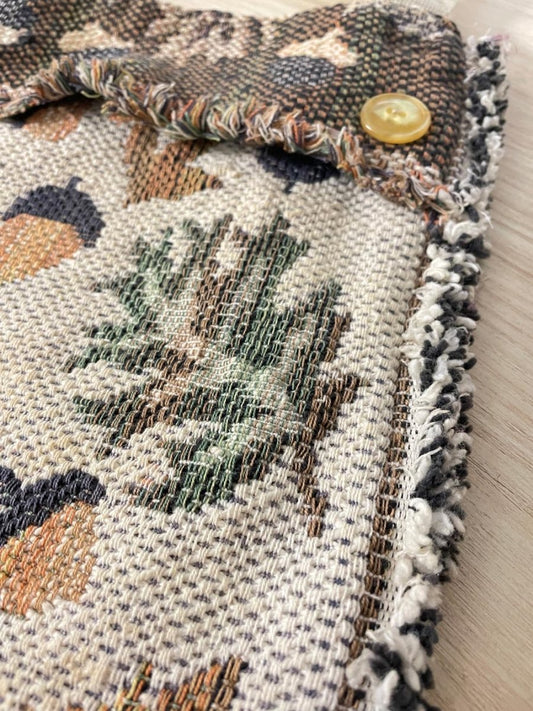 vintage 00s oak + acorn tapestry tote bag - good market thrift store