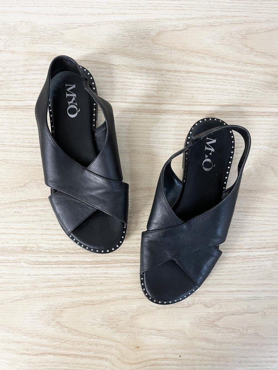 myo leather criss - cross sandals - good market thrift store