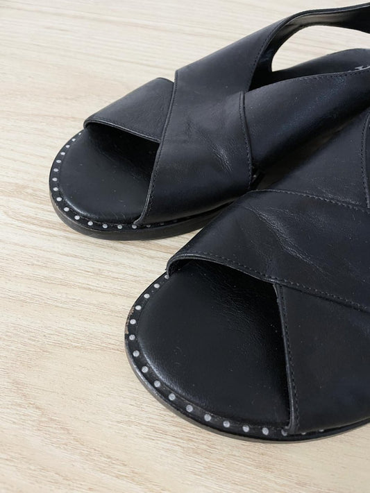 myo leather criss - cross sandals - good market thrift store