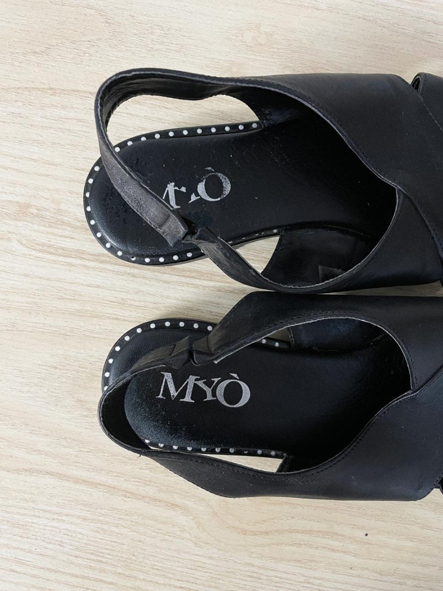 myo leather criss - cross sandals - good market thrift store