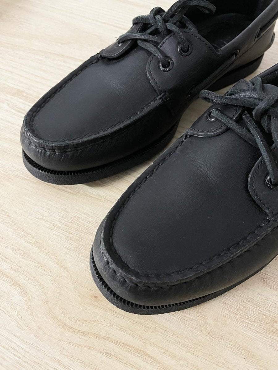 nwot sperry original 2 - eye leather boat shoe - good market thrift store