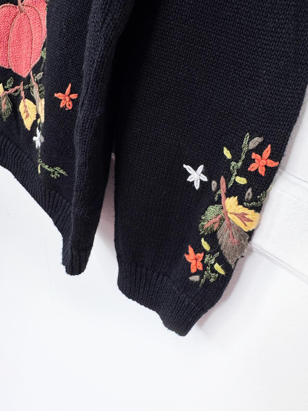 vintage ramie-blend embroidered pumpkins knit cardigan | halloween
