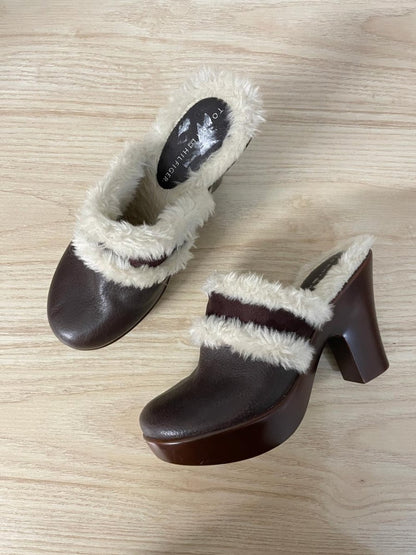 y2k tommy hilfiger faux fur heeled clogs - good market thrift store