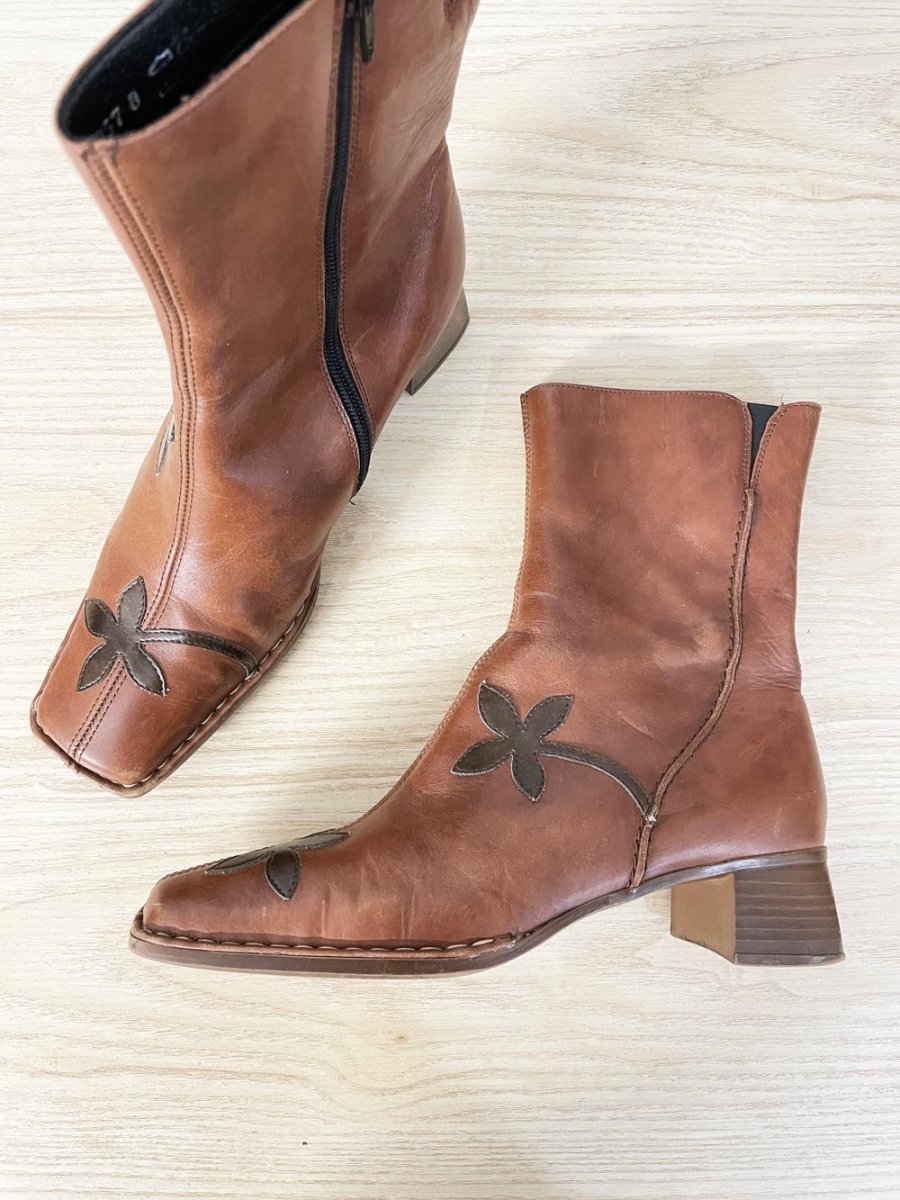 y2k reiker boho flower patch square toe leather boot - good market thrift store