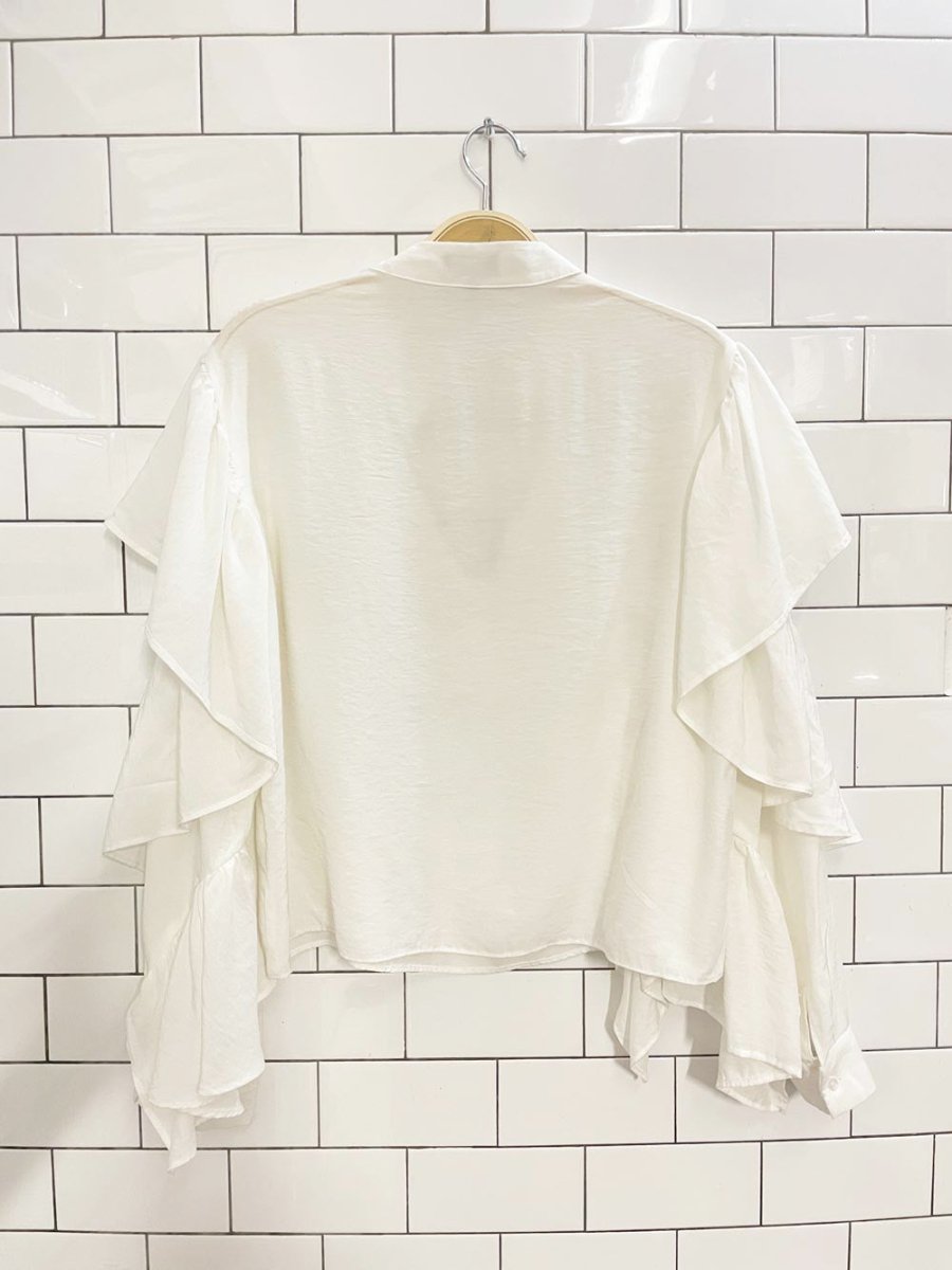 ontwelfth ruffle sleeve oversized blouse | anthropologie - good market thrift store