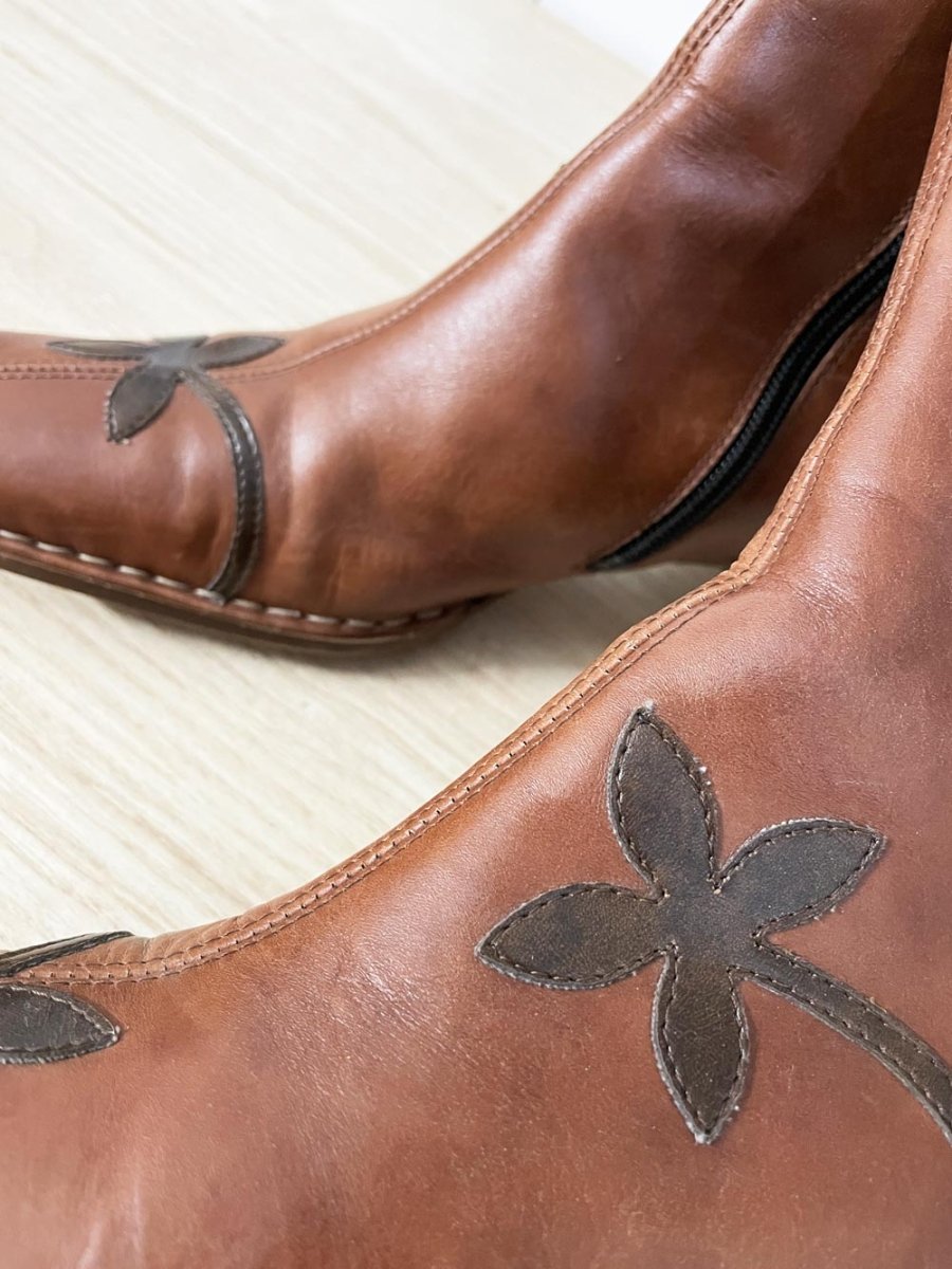 y2k reiker boho flower patch square toe leather boot - good market thrift store